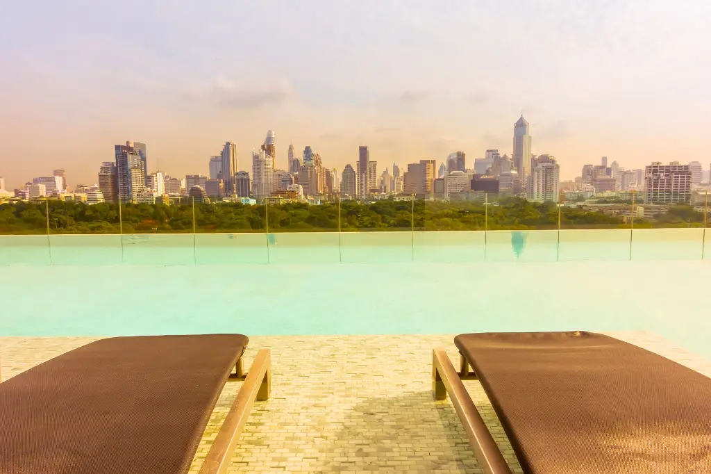 pool-with-city-background.webp